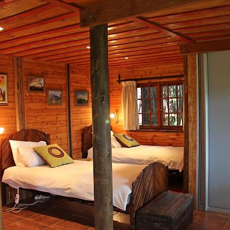 Treks, Trips And Trails Vila Champagne Valley Exterior foto