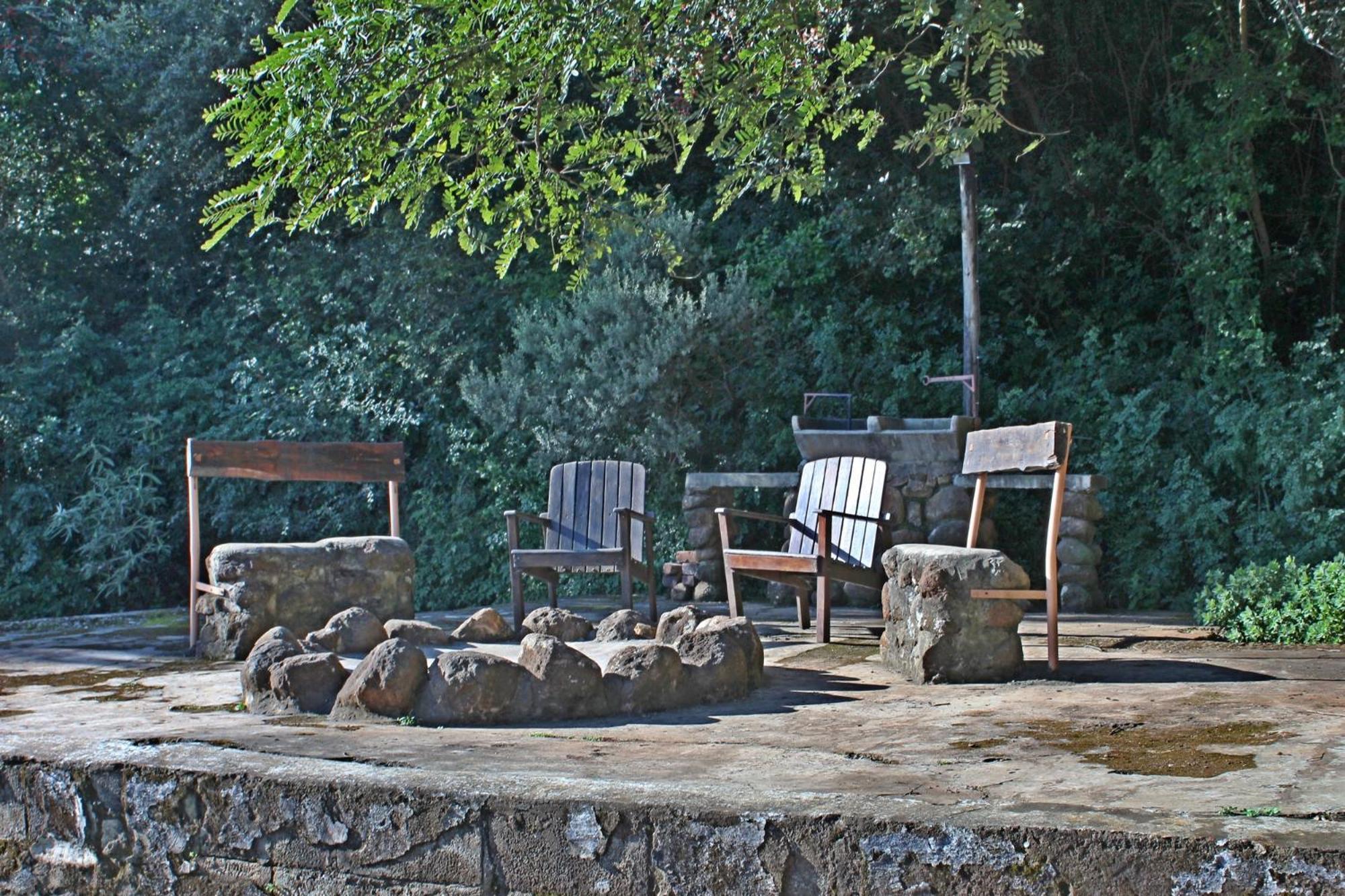 Treks, Trips And Trails Vila Champagne Valley Exterior foto